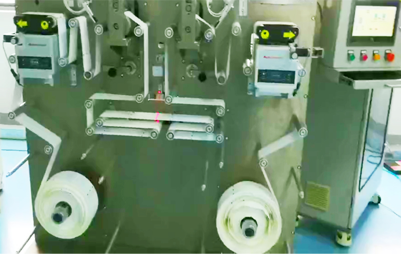 食品自動(dòng)包裝膜切機(jī)電氣控制系統(tǒng)解決方案